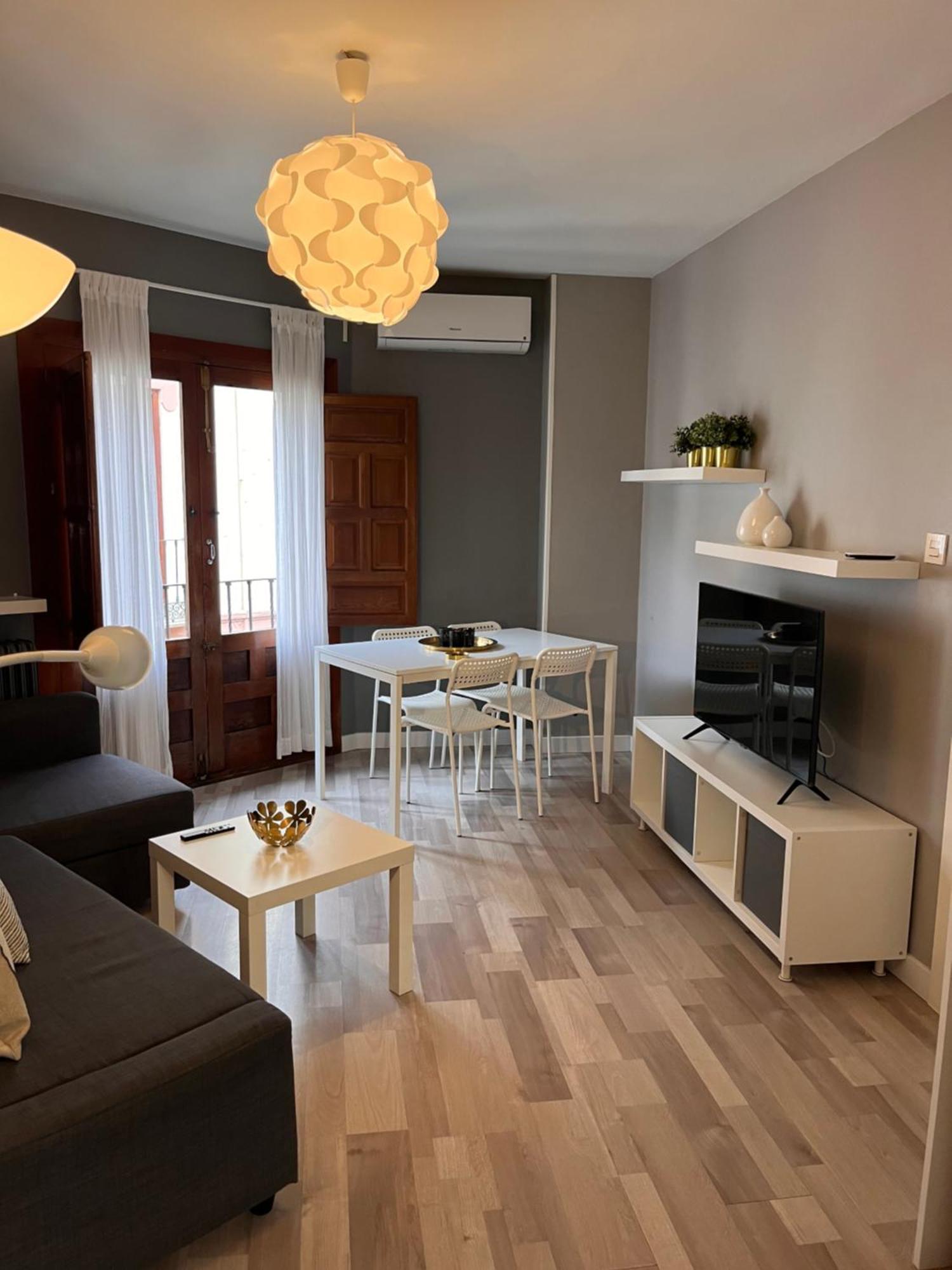 Apartament 33enjoygranadacentro. Parking Opcional. Granada