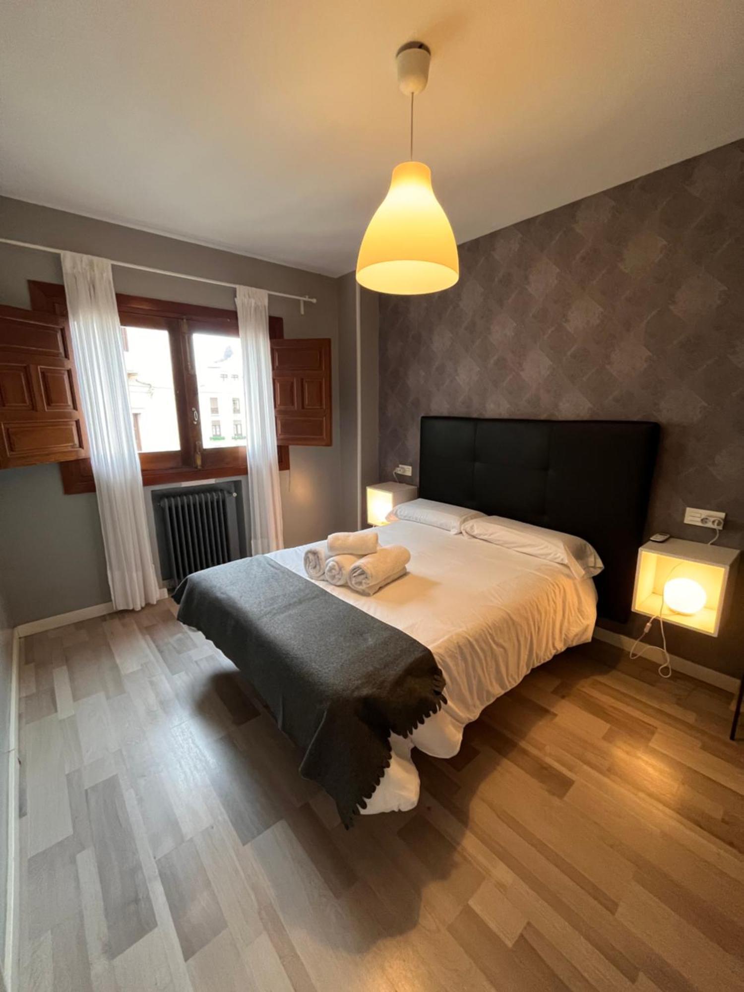 33enjoygranadacentro. Parking Opcional. Apartament Granada